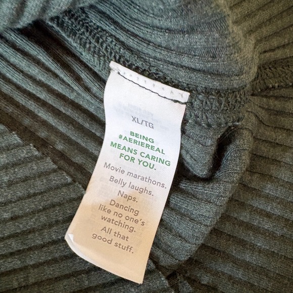 Aerie Womens XL Forest Green Ribbed Long Sleeve Henley Top Curved Hem Scoop Neck - Picture 5 of 7